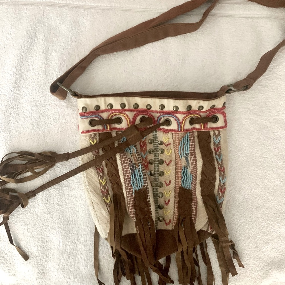 Drawstring bucket purse